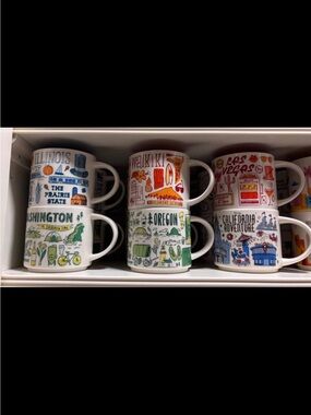 LOT OF 12 Starbucks Been There Mugs
